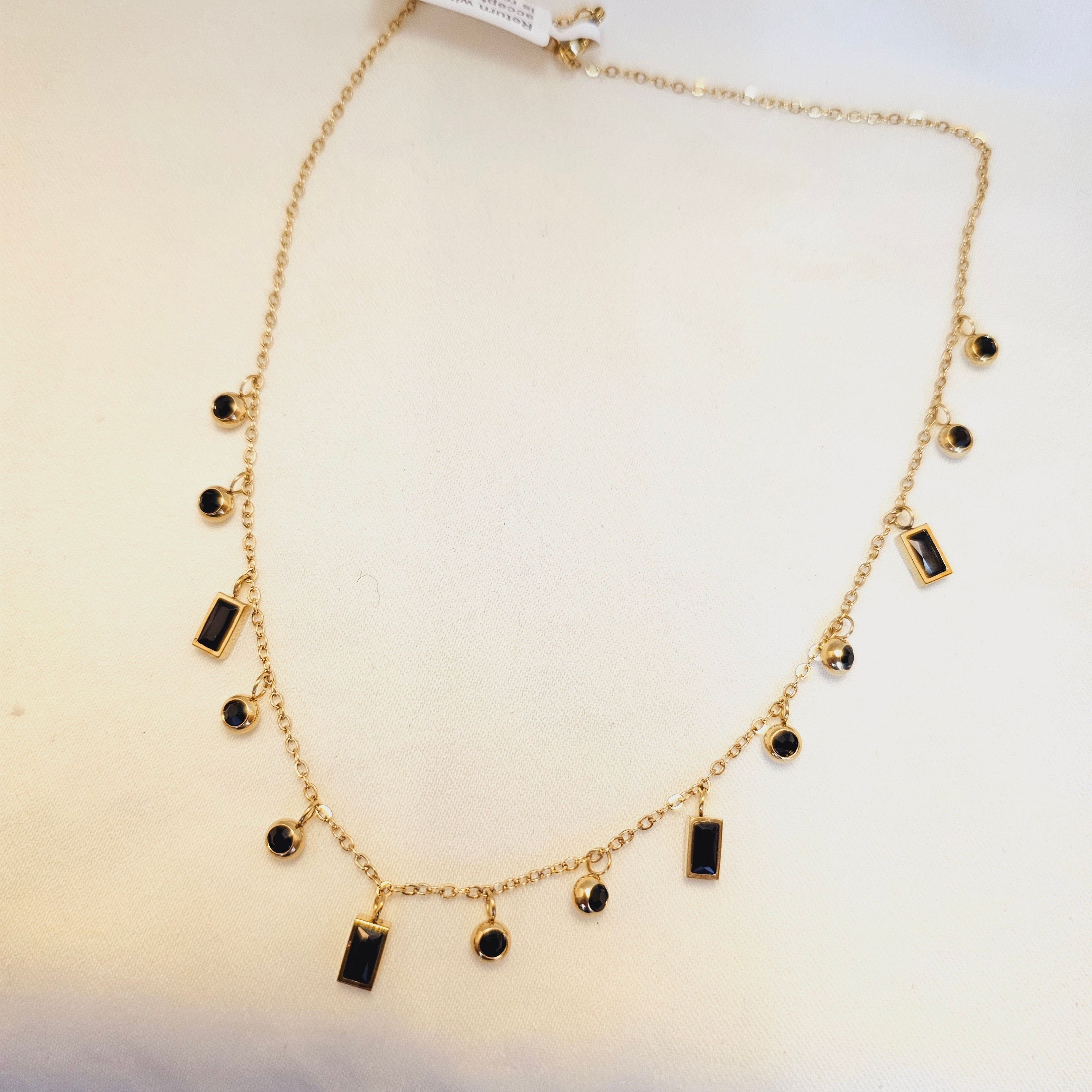 SALE ANTI-TARNISH PENDANT - 2 | Fynsia