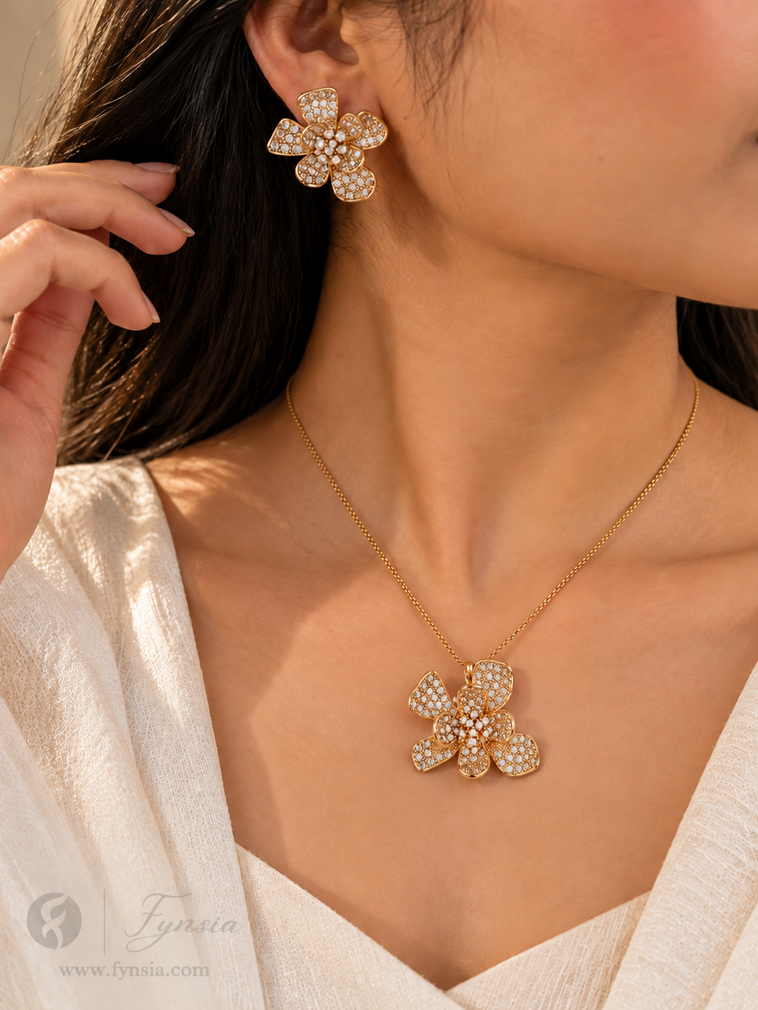 Alfiya Zirconia Diamond Golden Tone Pendant Chain Set With Earrings | Fynsia