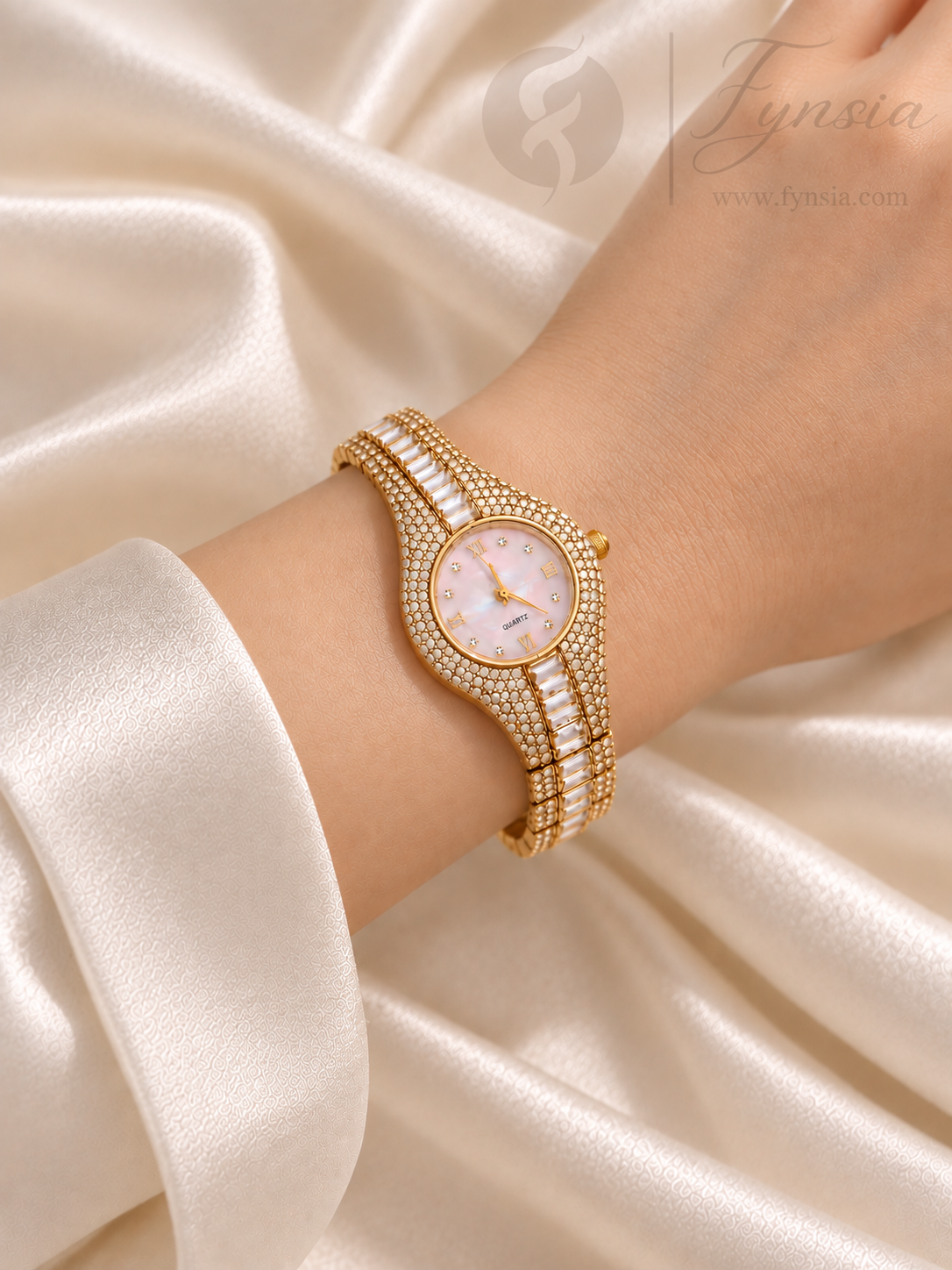Lumi Golden Dial Metal Belt Women's Watch | Fynsia
