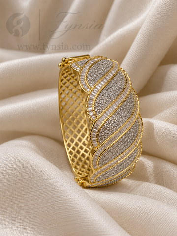 Lavina Diamond Kada – Gold Finish Bracelet | Fynsia