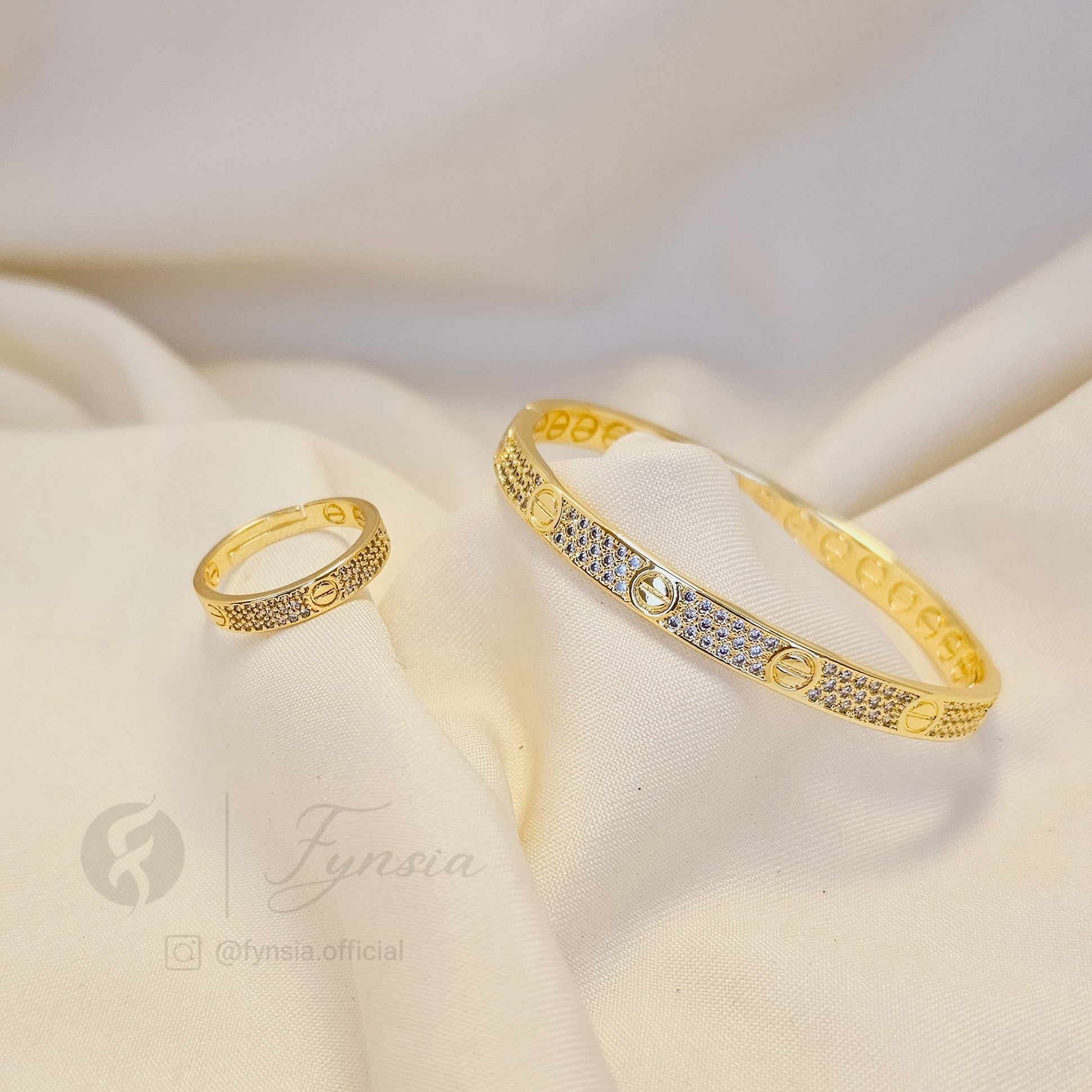 Aanya Golden Kada Ring – Anti Tarnish Bracelet Ring | Fynsia