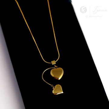 Ariana Dual Heart Gold Neckchain – 18K Gold Tone Stainless Steel | Fynsia