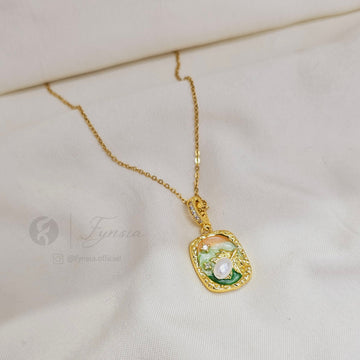 Blossom Glow Golden Pendant Chain | Fynsia