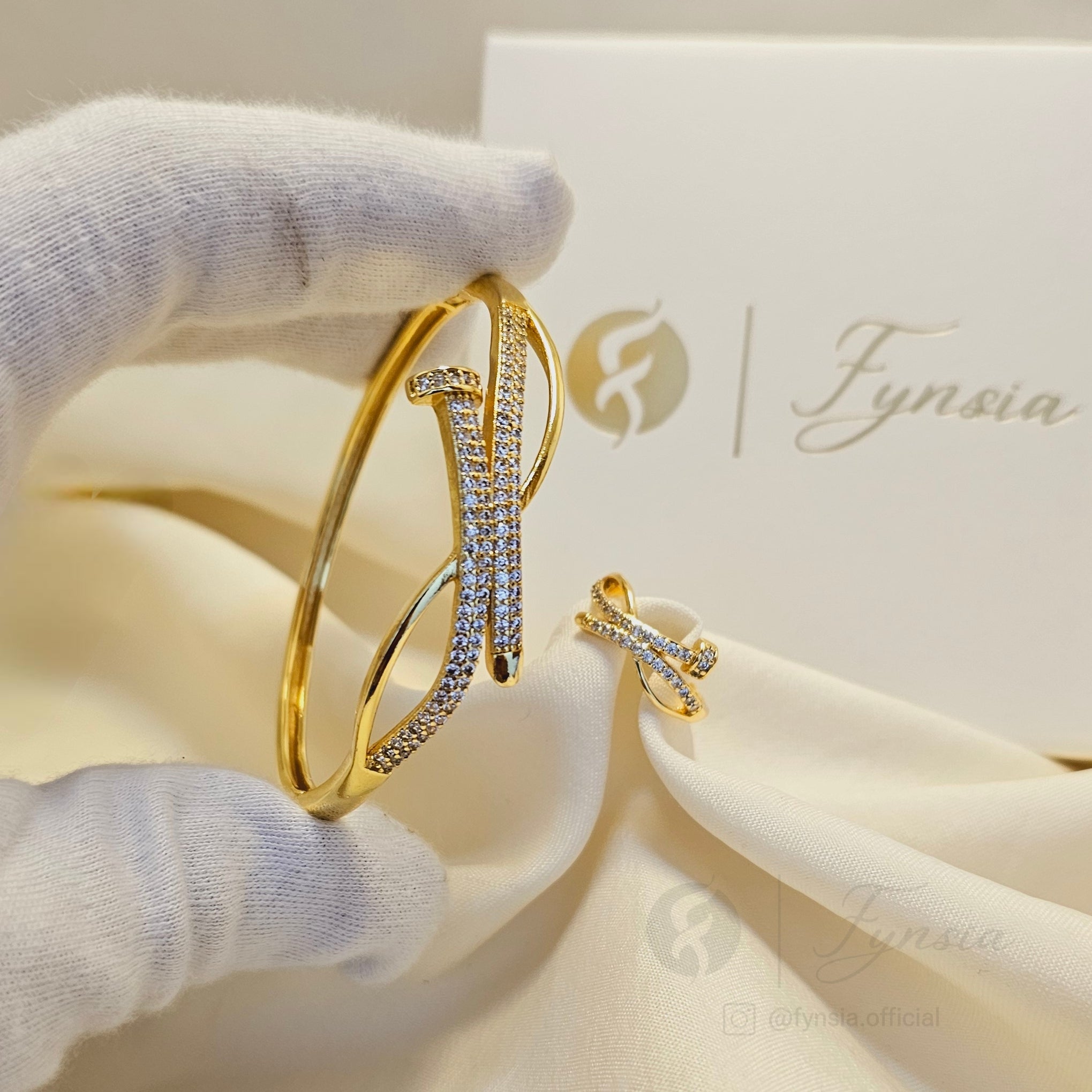 Ira Golden Kada Ring – Stainless Steel Bracelet Ring | Fynsia