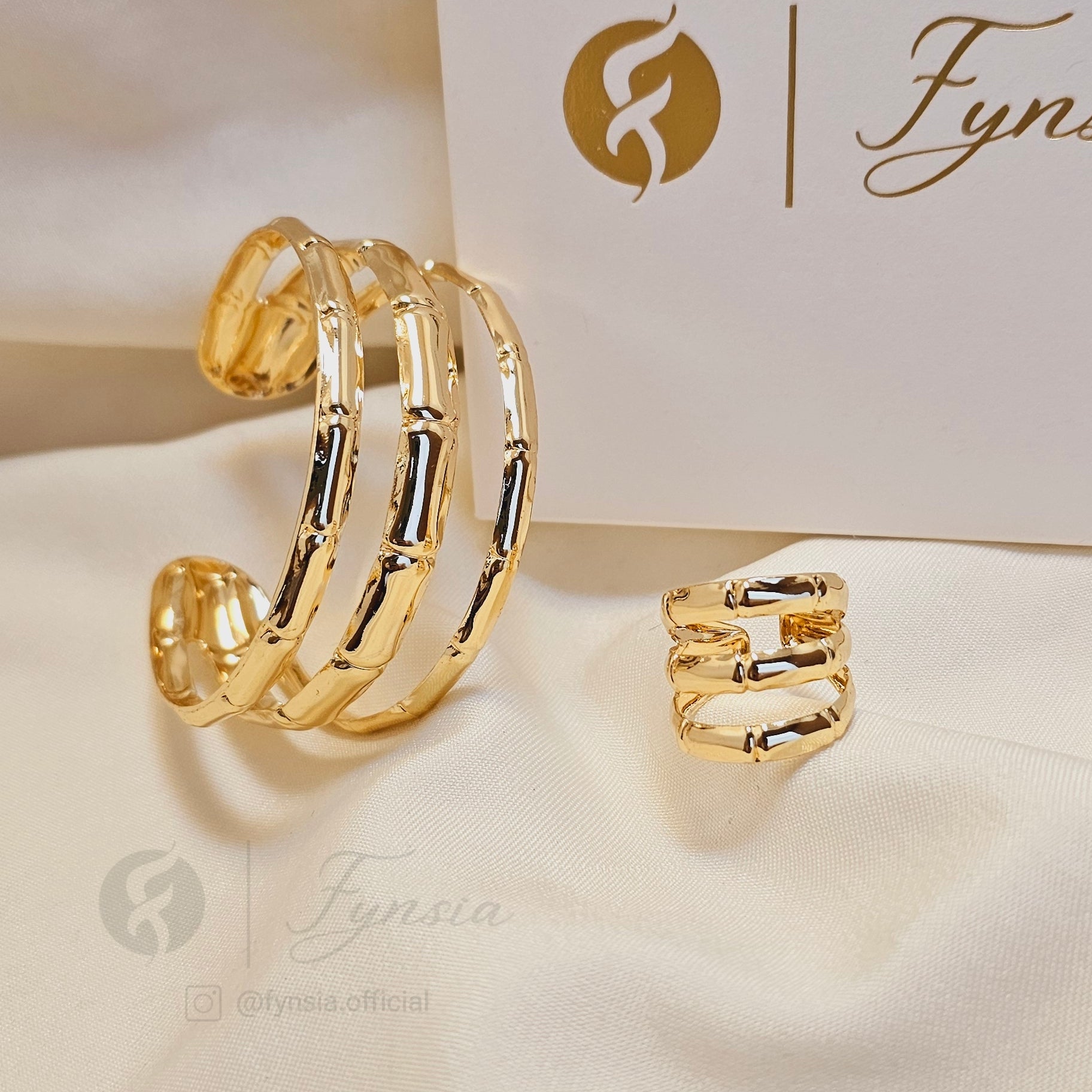 Kiara Golden Kada Ring – Anti-Tarnish Adjustable Bracelet Ring | Fynsia