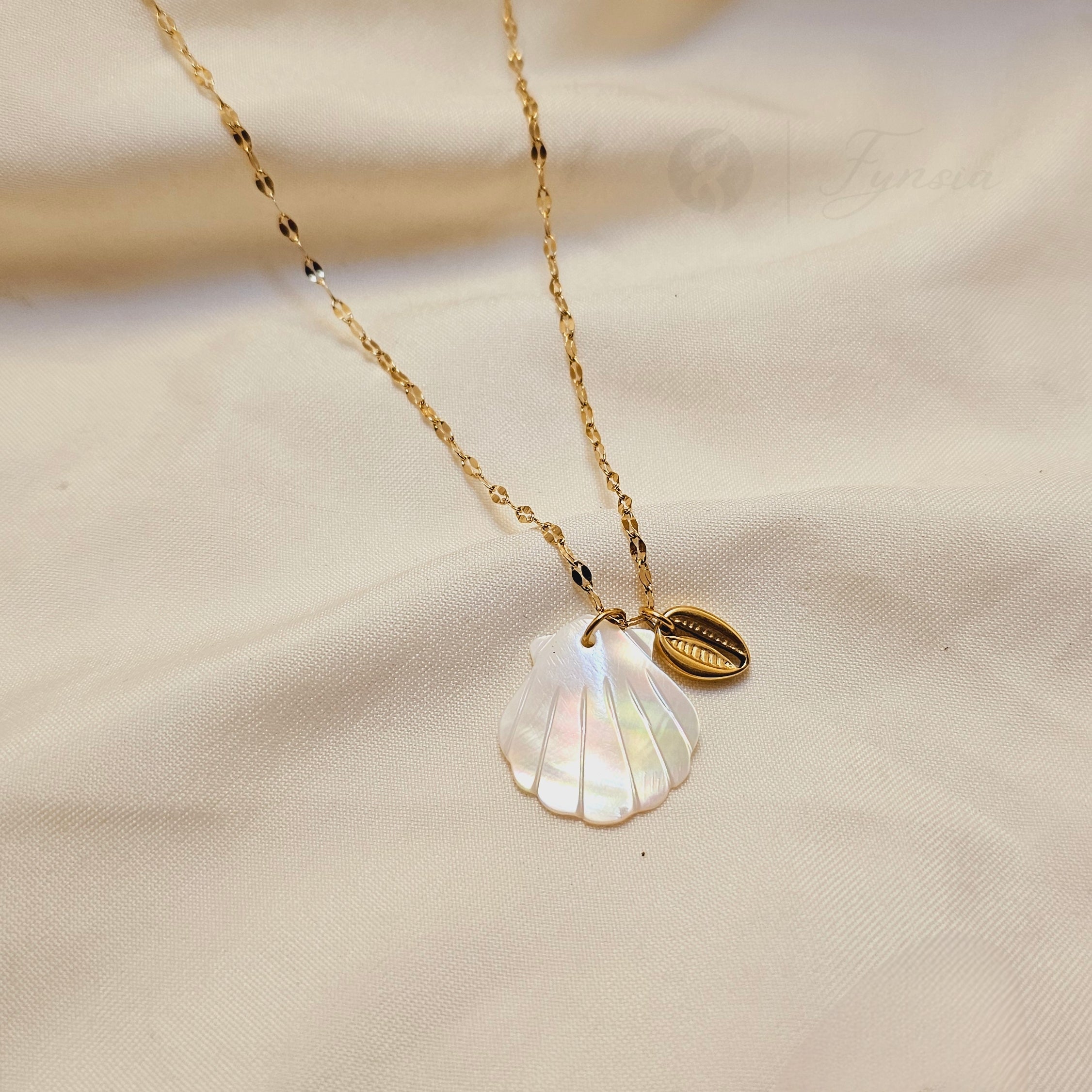 SALE ANTI-TARNISH PENDANT - 95 | Fynsia