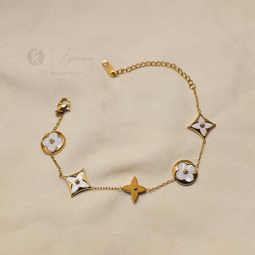 Inaya 18k Gold Tone Stainless Steel Adjustable Bracelet - Anti Tarnish | Fynsia