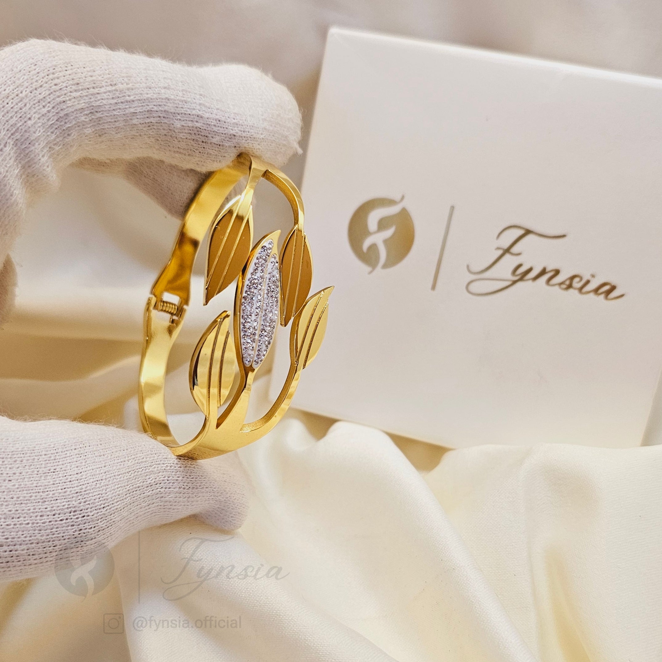 Grace Golden Anti Tarnish Kada – Stainless Steel Bracelet | Fynsia