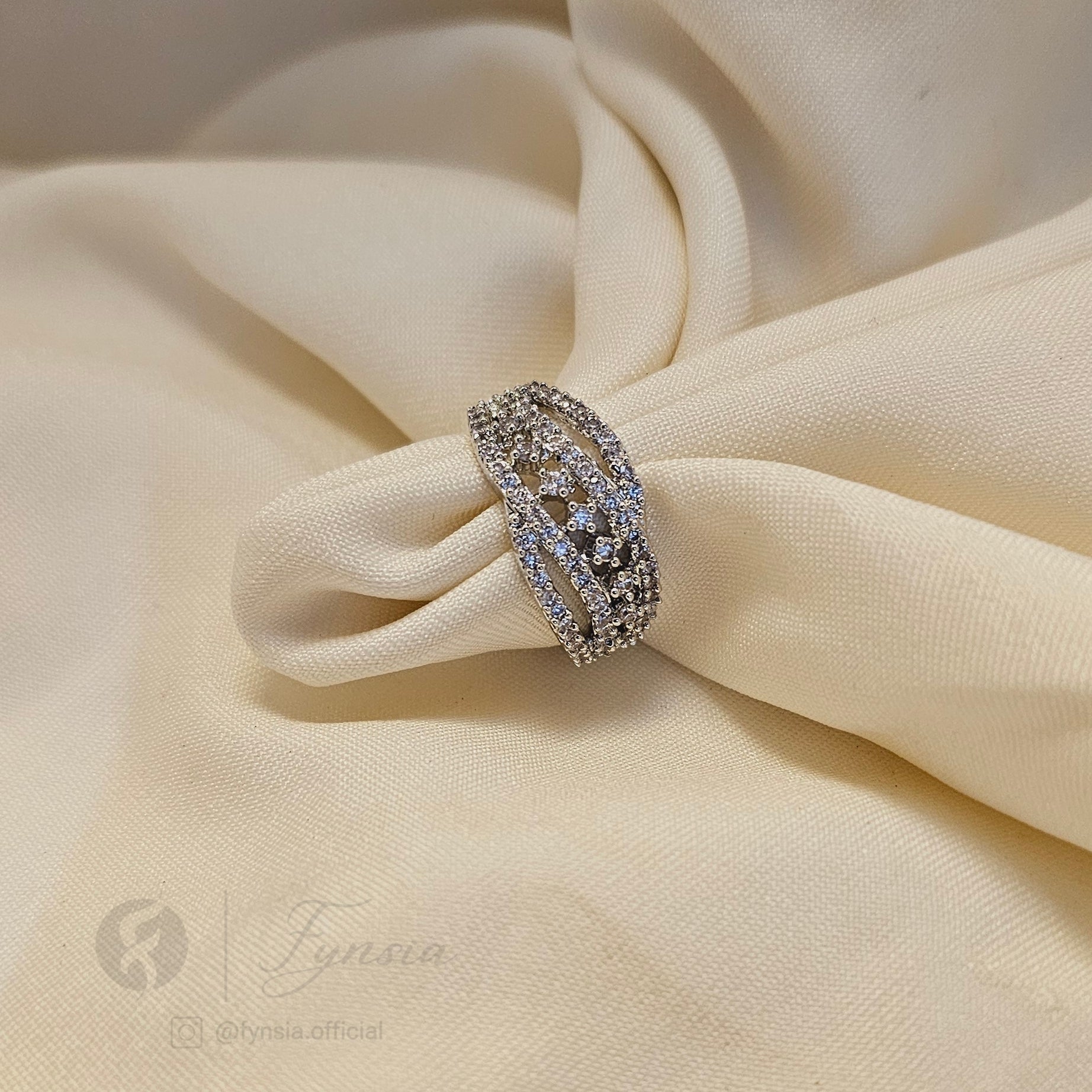 Nikki Silver Solitaire Propose Ring For Women - Anti Tarnish | Fynsia