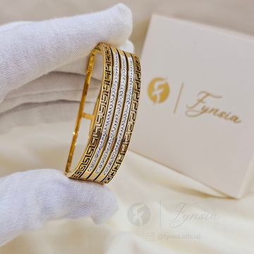 Zayna Golden Anti Tarnish Kada – Stainless Steel Bracelet | Fynsia