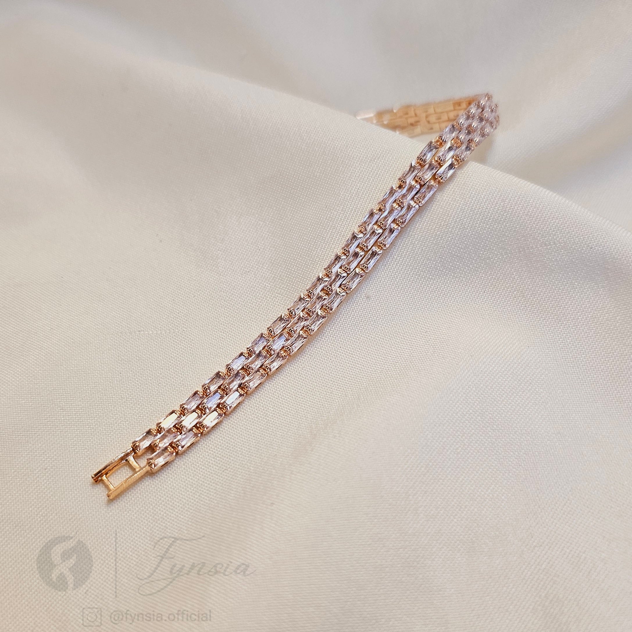 Rosegold Zirconia Baguette Belt Tennis Bracelet - Anti Tarnish | Fynsia