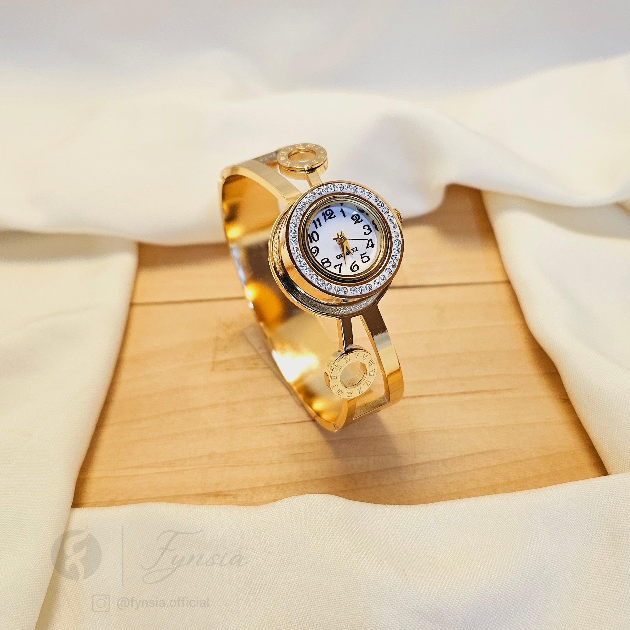 Executive Dial Golden Watch Kada – Luxury Stainless Steel Easy Lock Kada | Fynsia