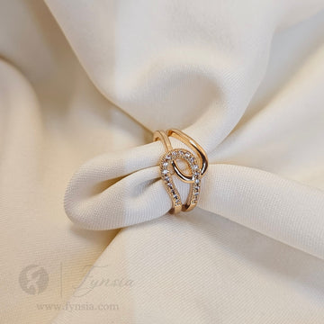 Kulsum Gold Ring For Women - Anti Tarnish | Fynsia
