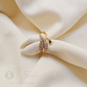 Vini Gold Ring For Women - Anti Tarnish | Fynsia