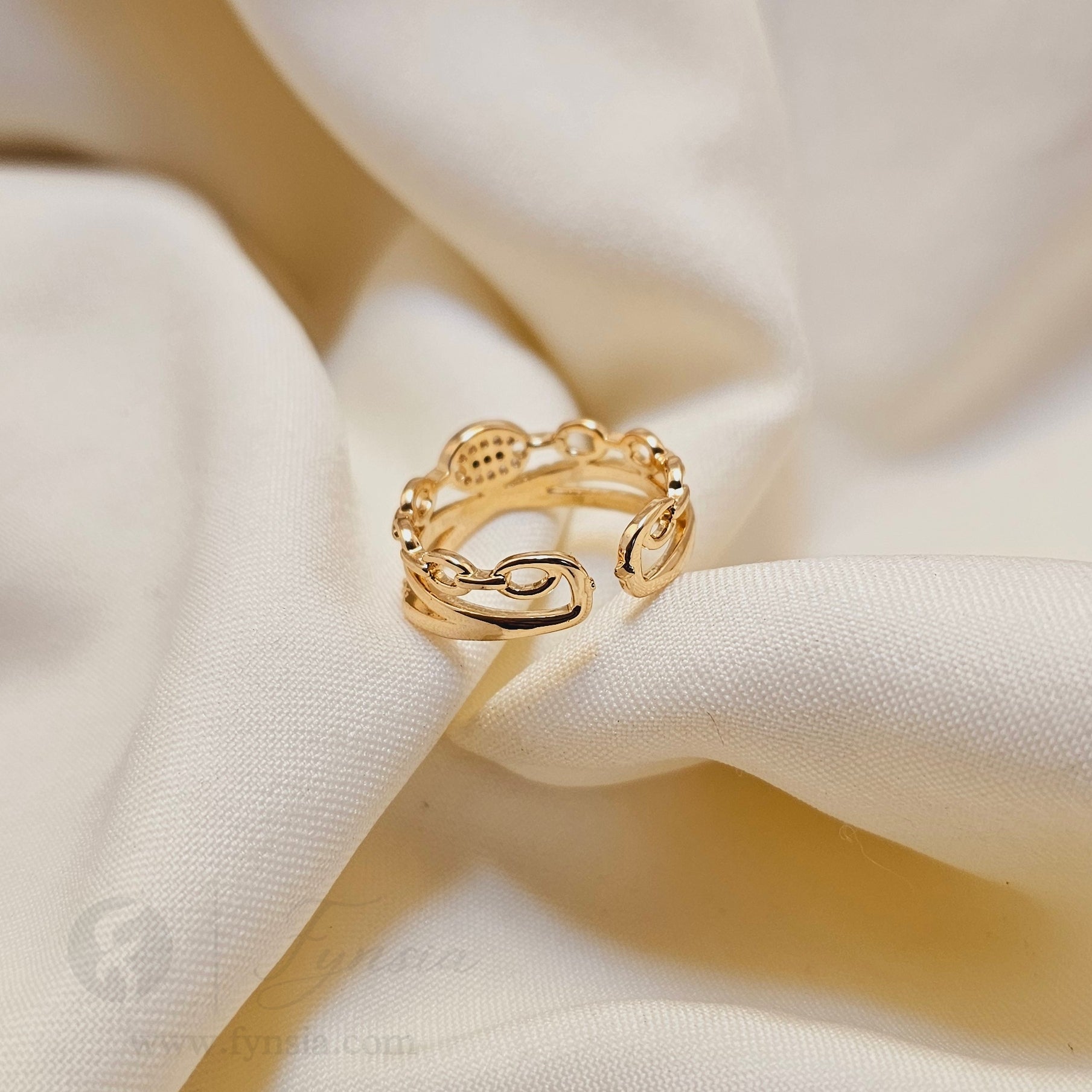 Haifa Gold Ring For Women - Anti Tarnish | Fynsia