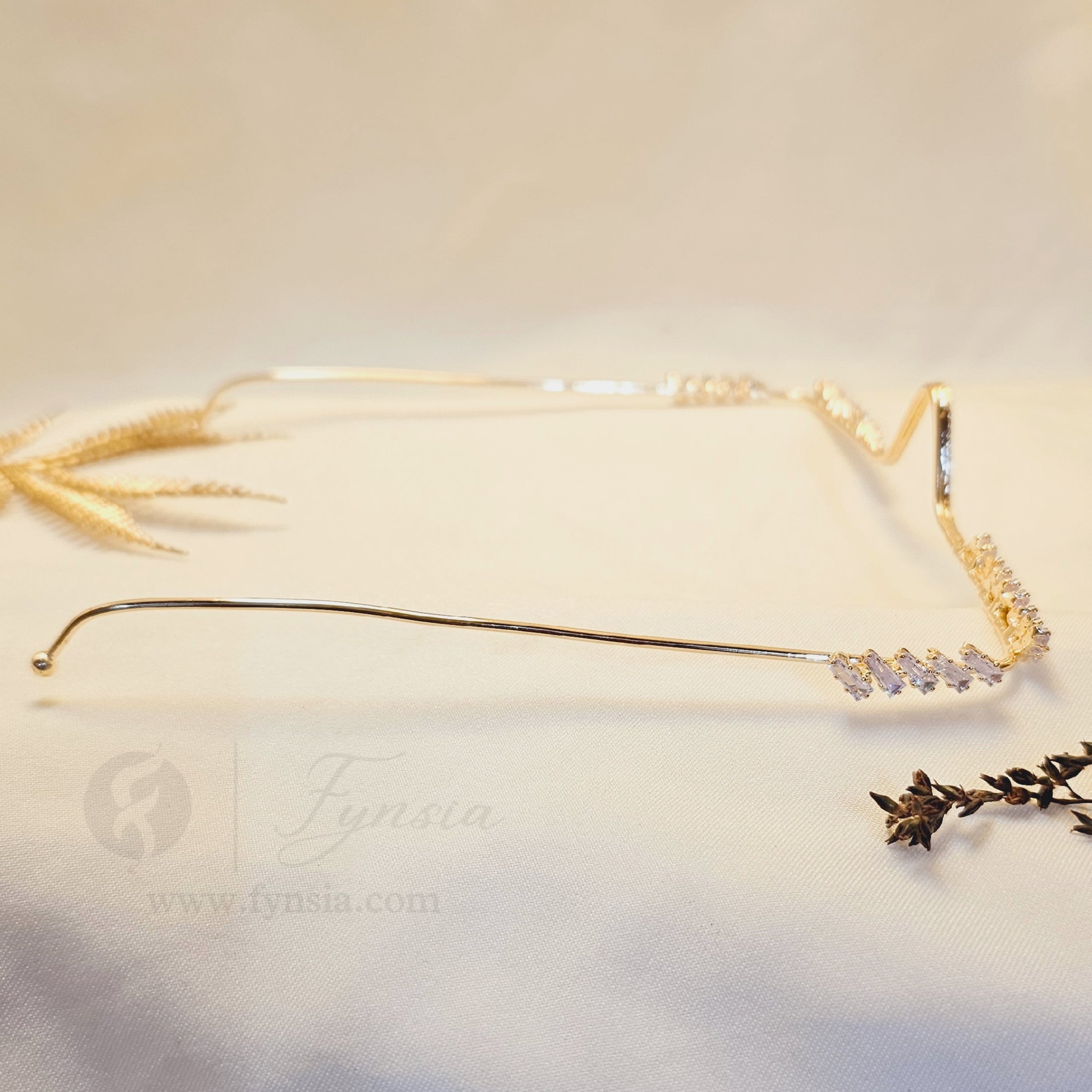Surbhi Zirconia Trendy Facelet | Fynsia