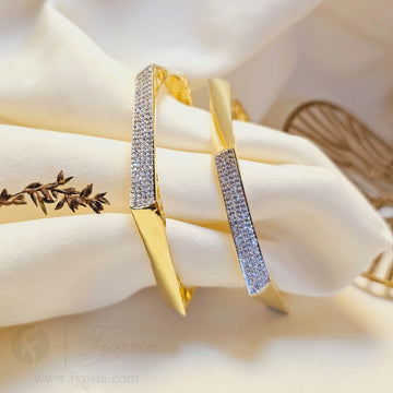 Savana 18k Gold Tone 2pc American Diamond Bangles| Fynsia