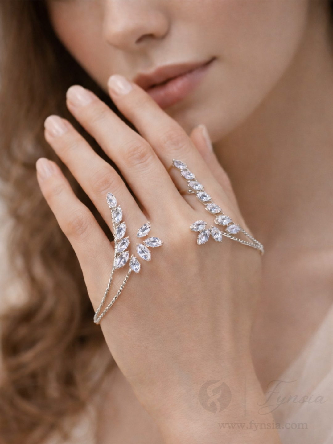 Farha Silver Handcuff - Anti-Tarnish | Fynsia