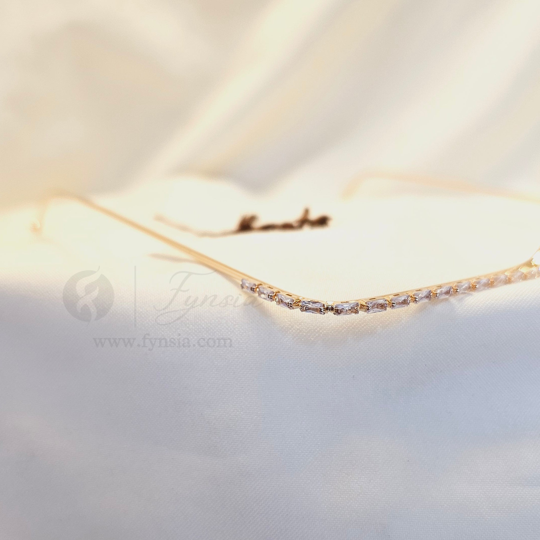 Twarita Zirconia Trendy Facelet | Fynsia