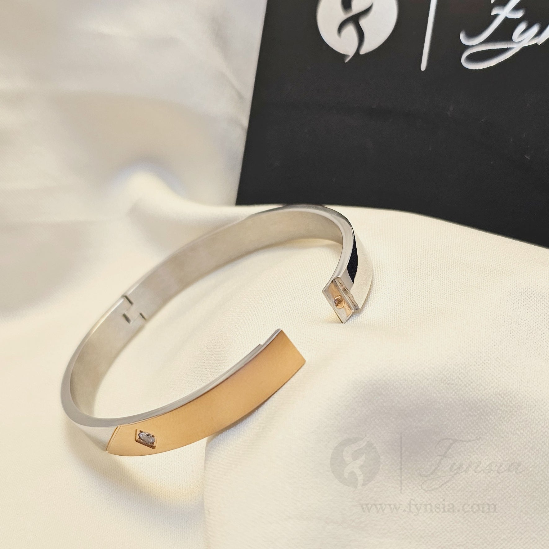 Evan Men's Kada - Silver 2 Tone | Fynsia