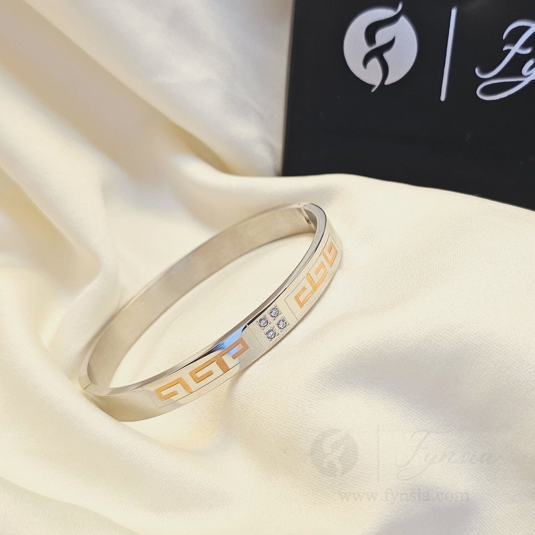 Rahul Men's Kada - Silver Tone | Fynsia
