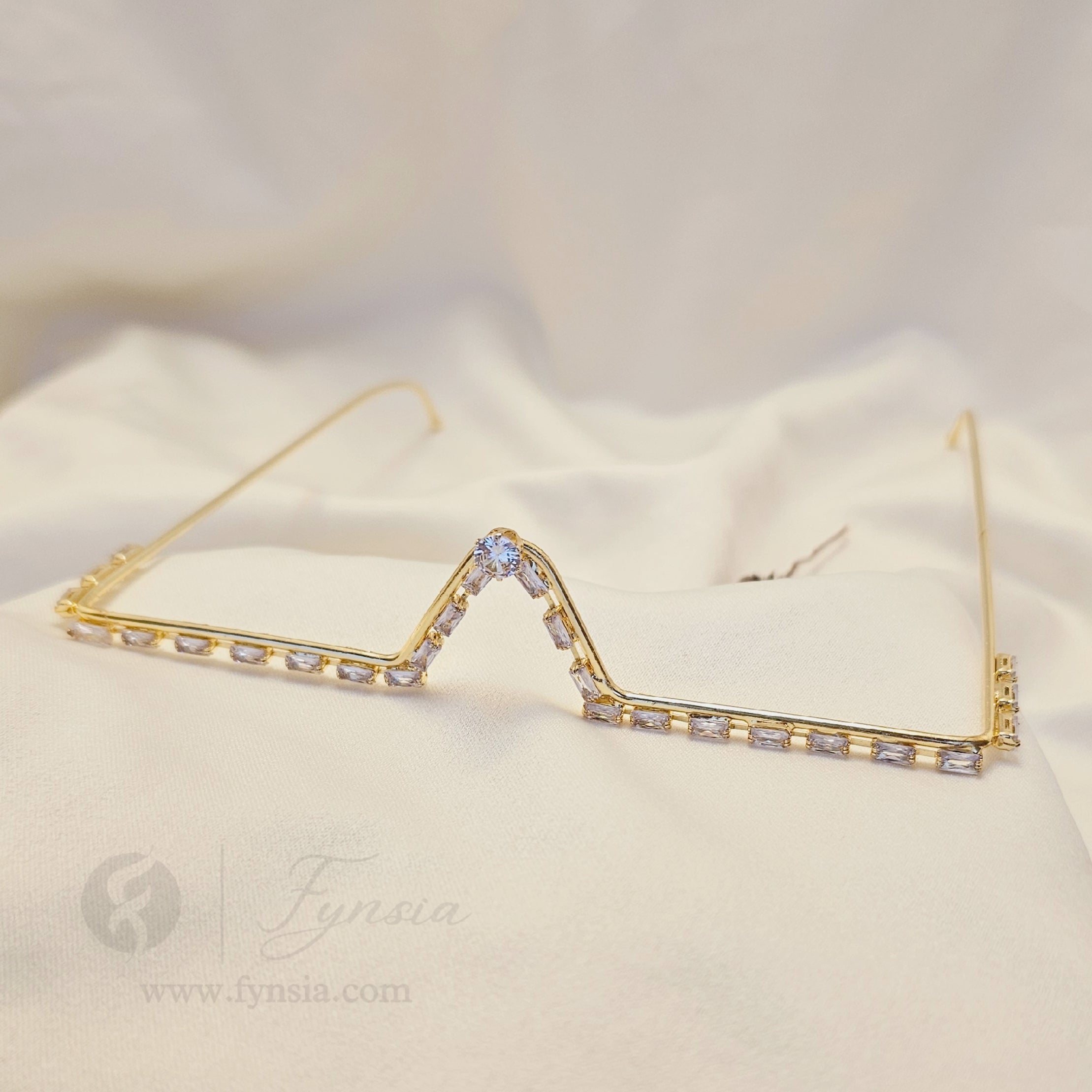 Suhana Zirconia Trendy Facelet | Fynsia