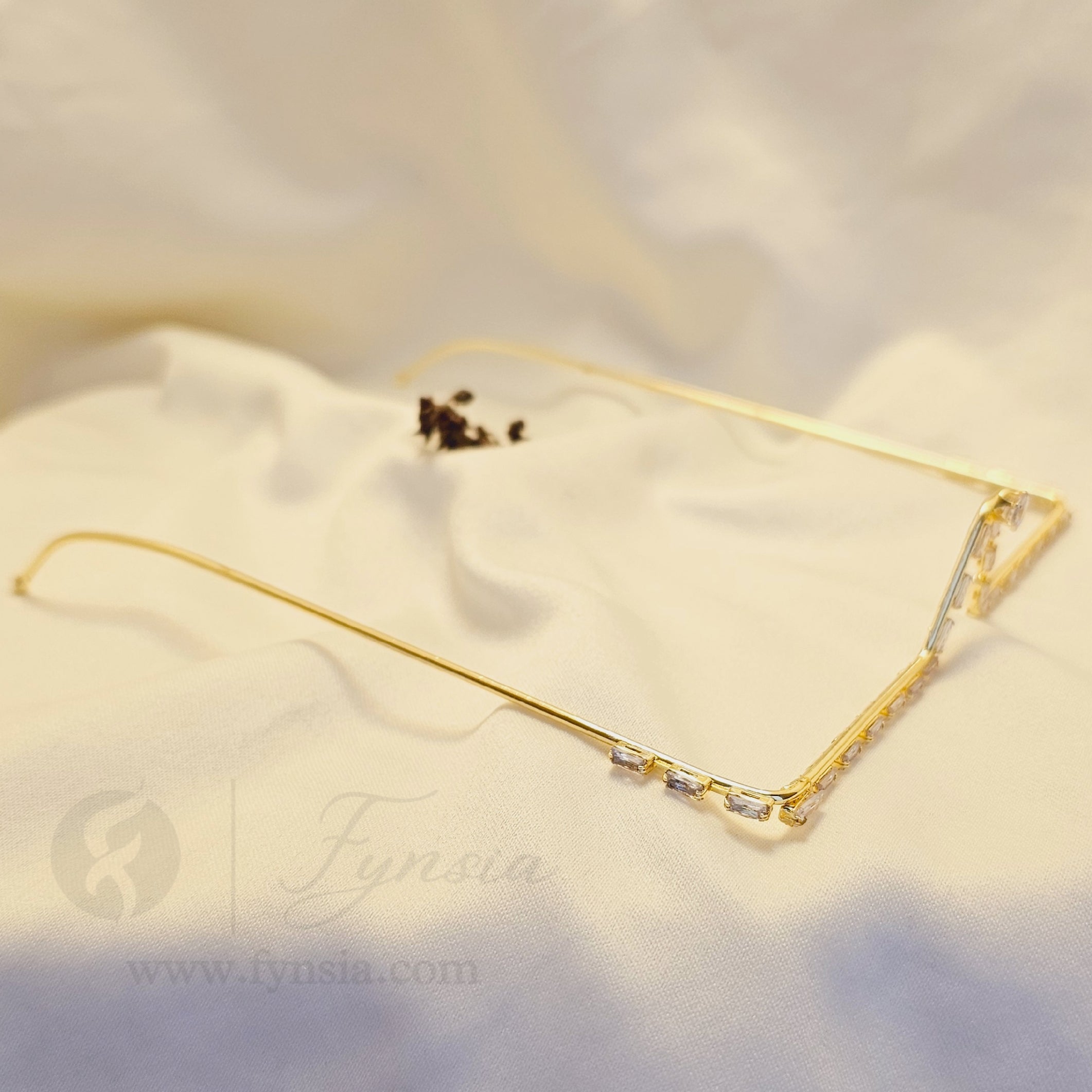 Suhana Zirconia Trendy Facelet | Fynsia