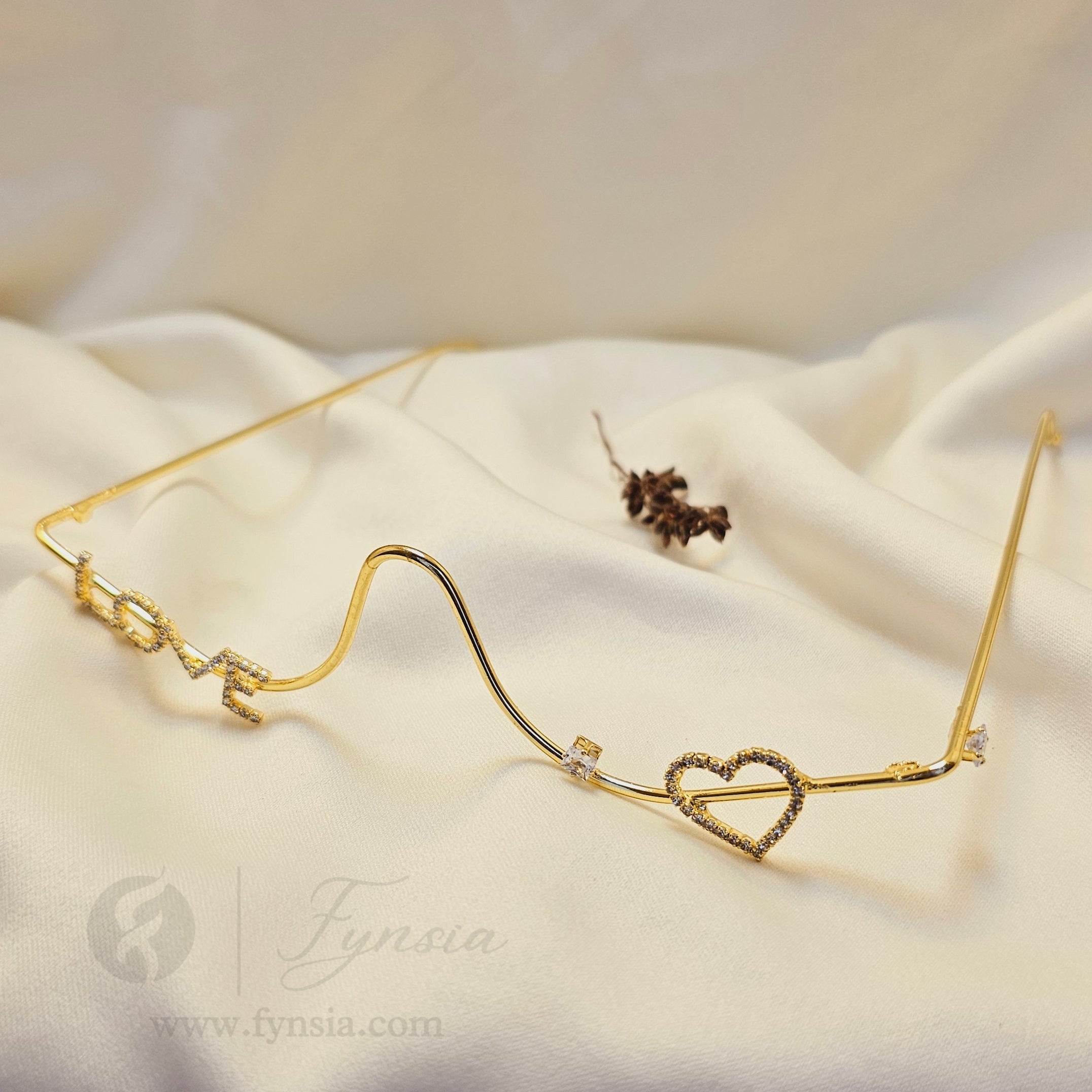 Poonam Zirconia Trendy Facelet | Fynsia