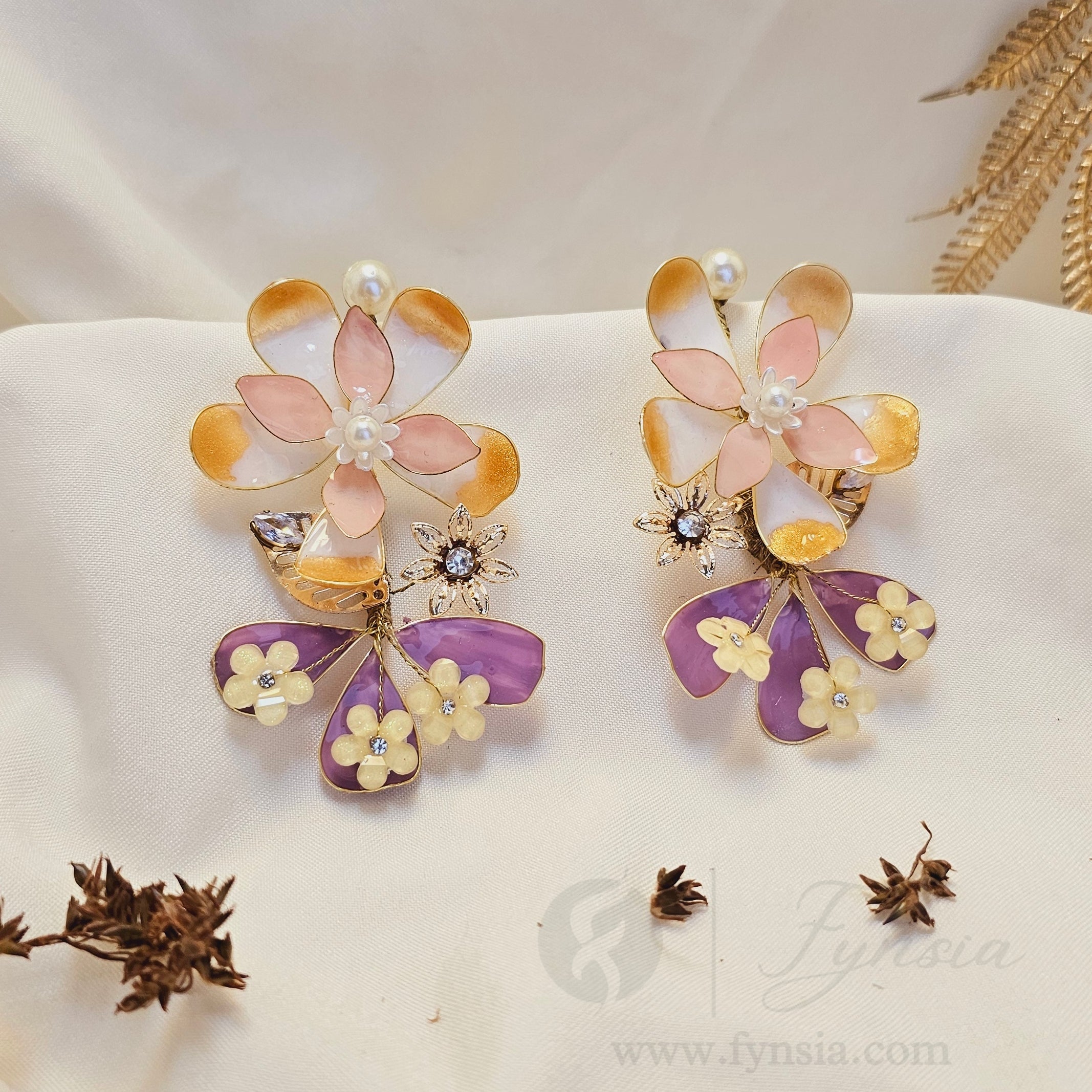Rimsha Premium Resin Earring - Handmade Custom Color | Fynsia