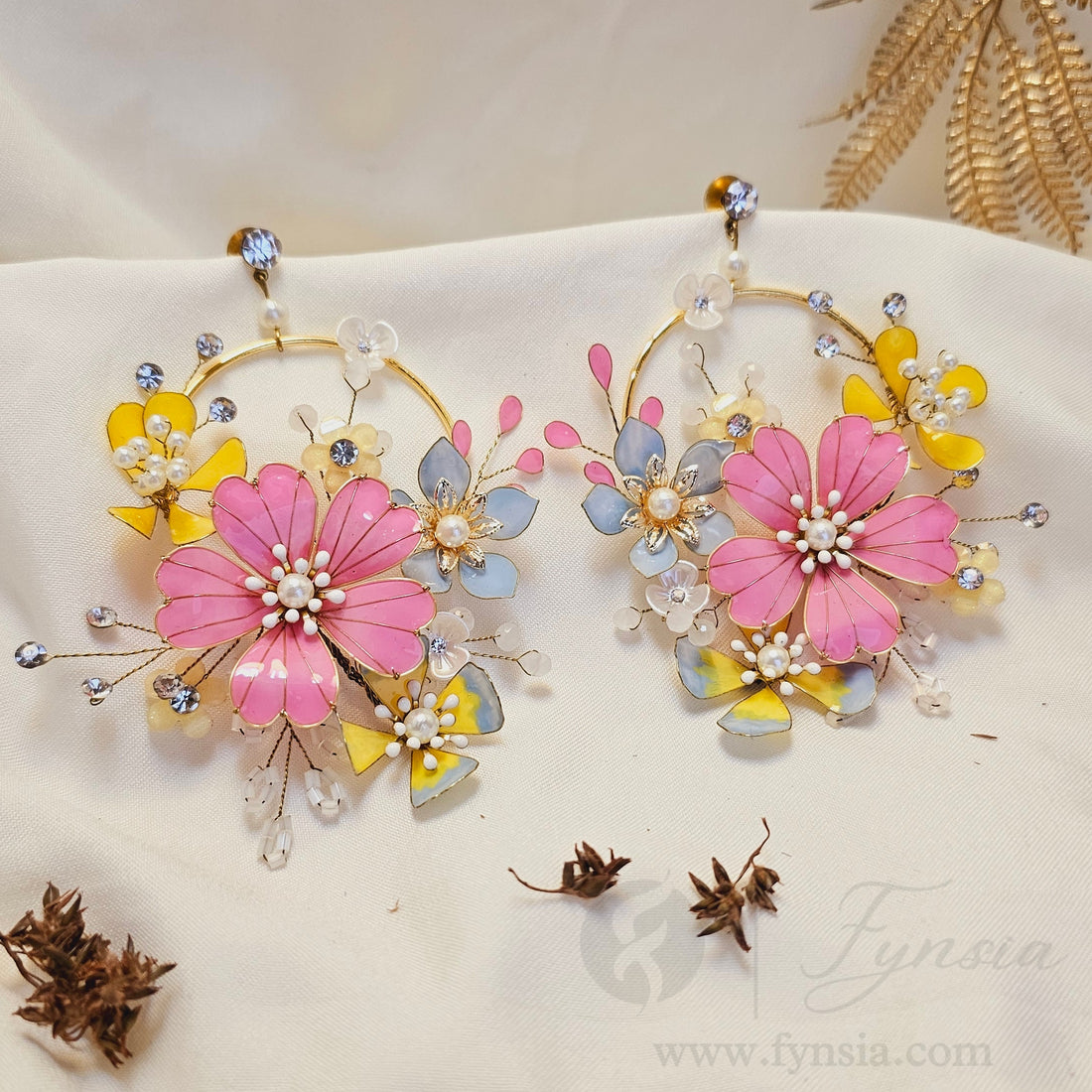 Hanzala Premium Resin Earring - Handmade Custom Color | Fynsia