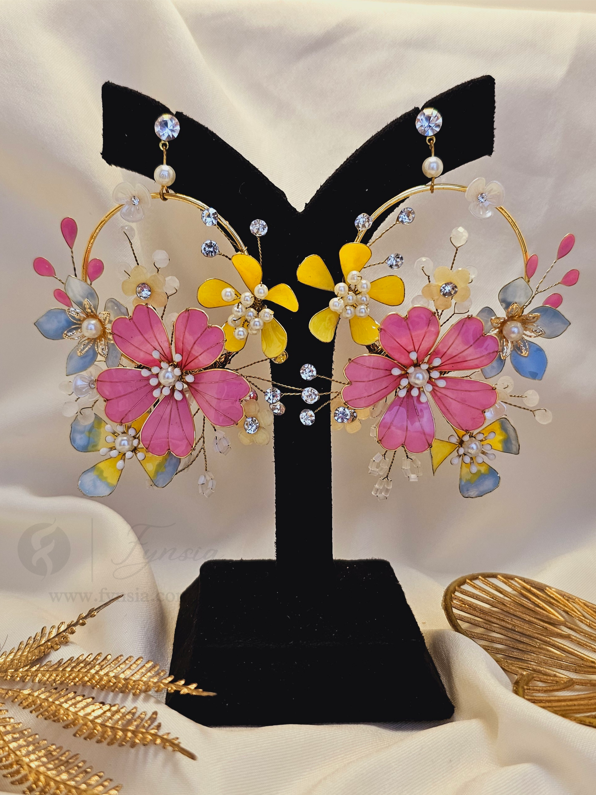 Hanzala Premium Resin Earring - Handmade Custom Color | Fynsia