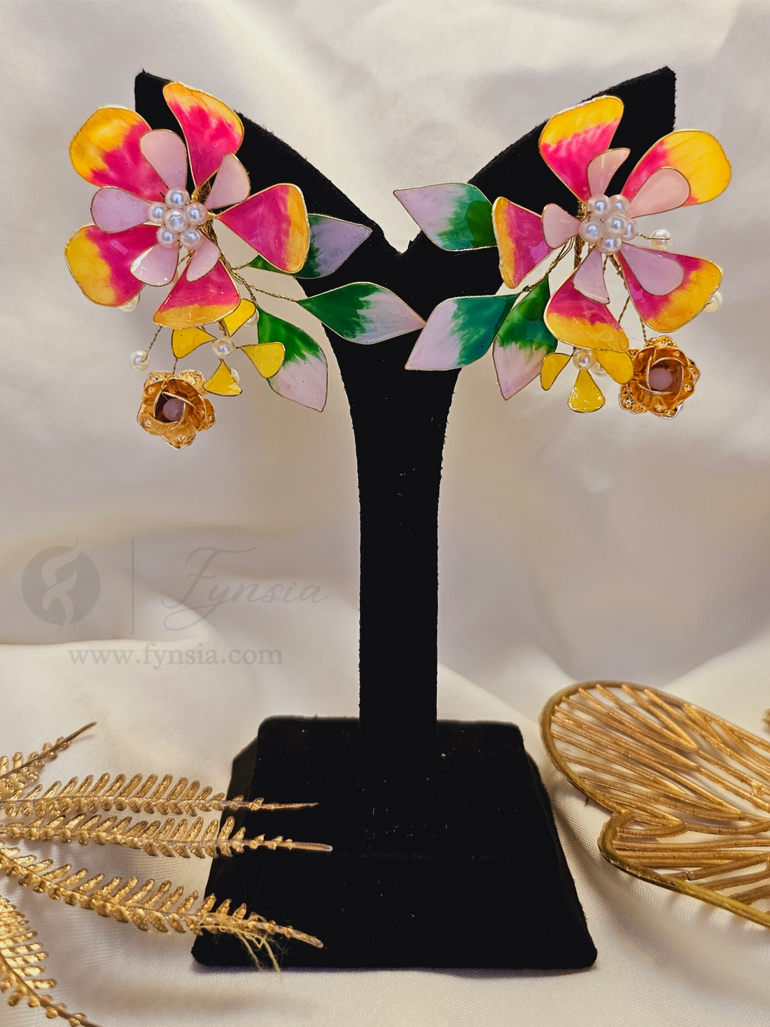 Kashvi Premium Resin Earring - Handmade Custom Color | Fynsia