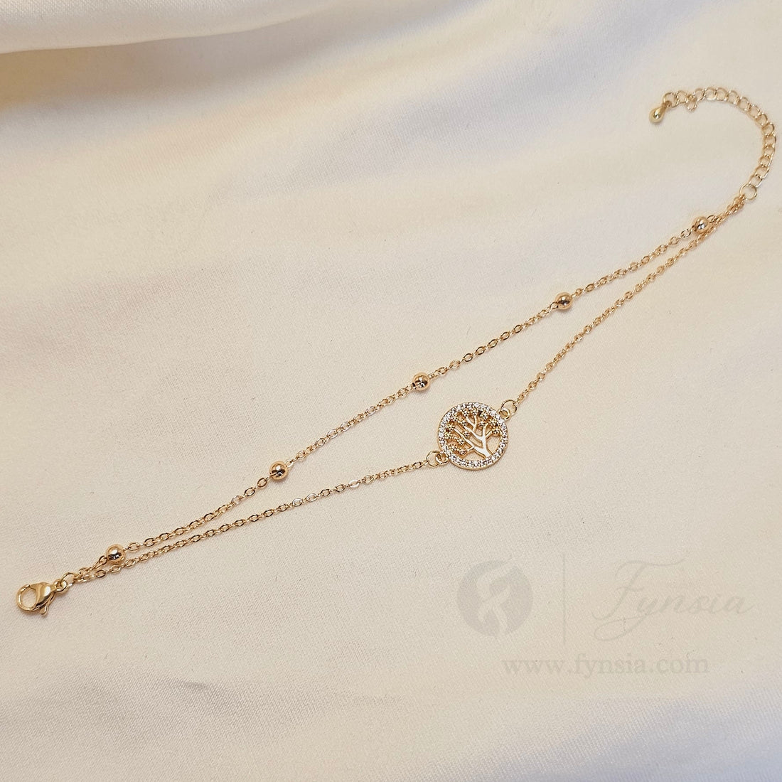 Claire 18k Gold Tone Stainless Steel Adjustable Bracelet - Anti Tarnish | Fynsia