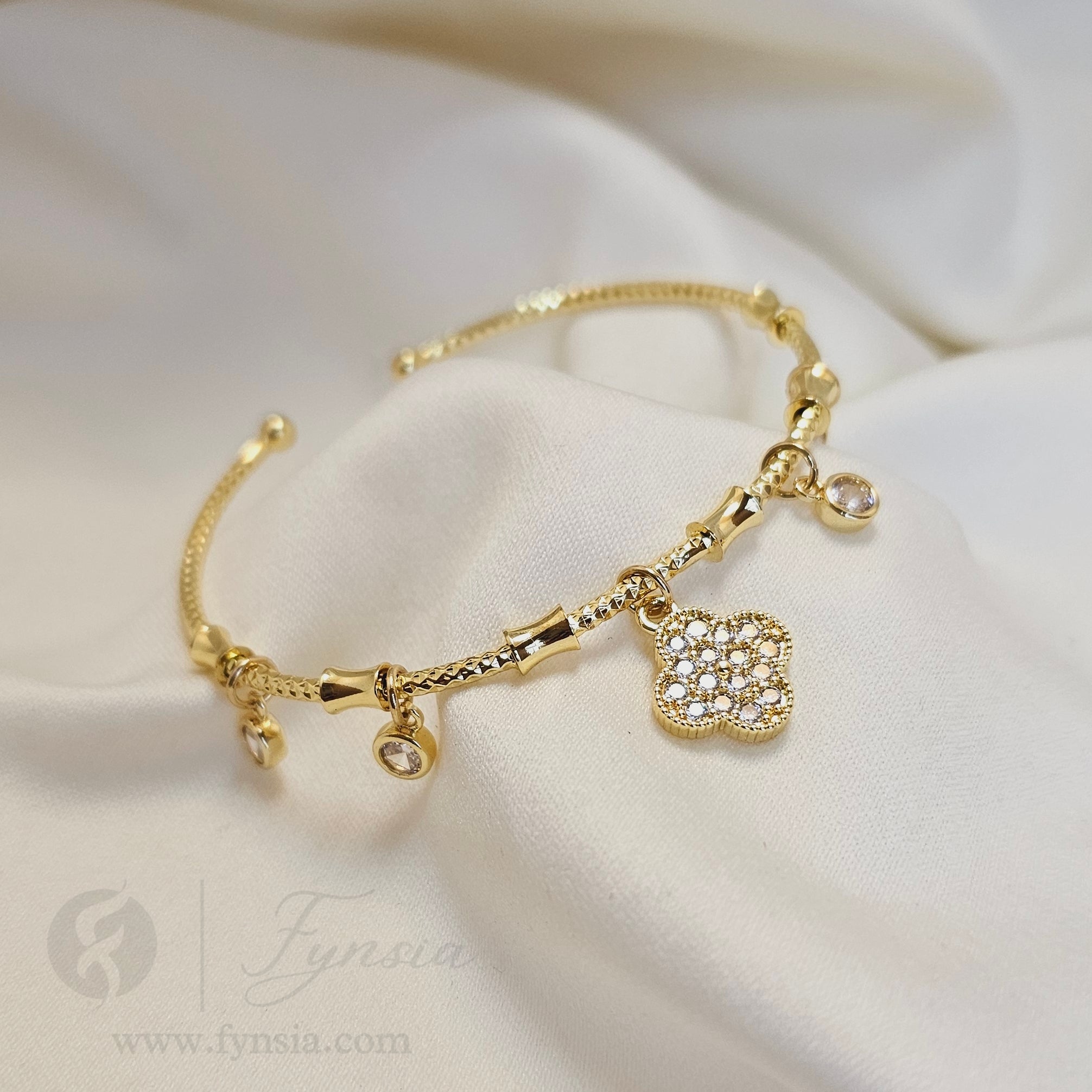 Clover Charms Anti Tarnish Bracelet – Stainless Steel Kada | Fynsia