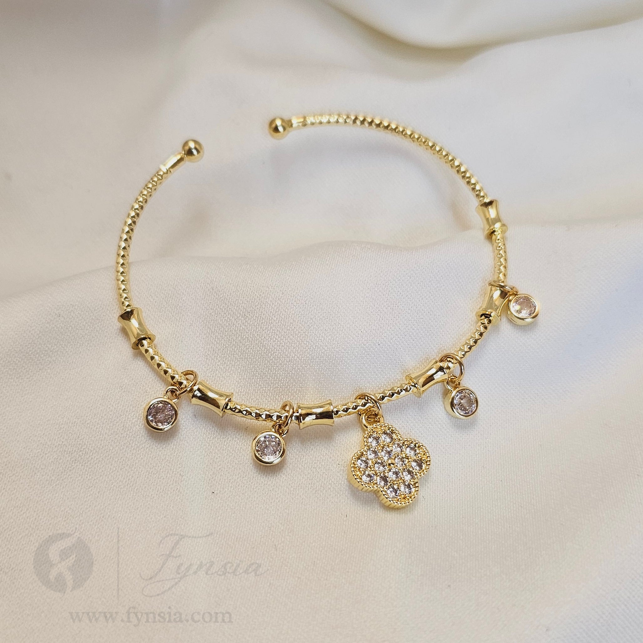 Clover Charms Anti Tarnish Bracelet – Stainless Steel Kada | Fynsia