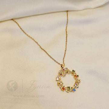 Crescent Multi Neckchain – 18K Gold Tone Stainless Steel | Fynsia