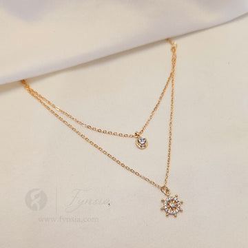 Snowflake Dual Layered Neckchain – 18K Gold Tone Stainless Steel | Fynsia