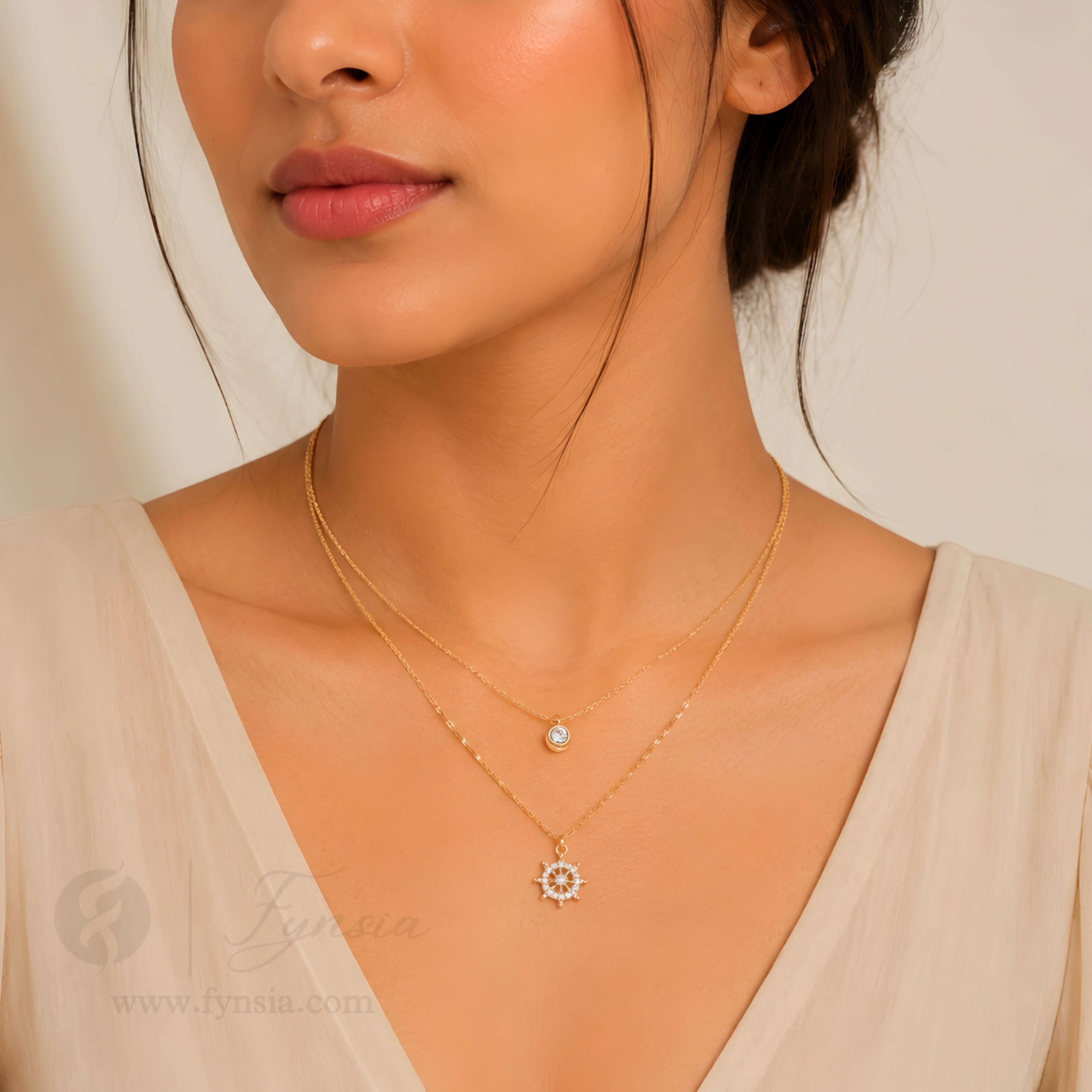 Snowflake Dual Layered Neckchain – 18K Gold Tone Stainless Steel | Fynsia