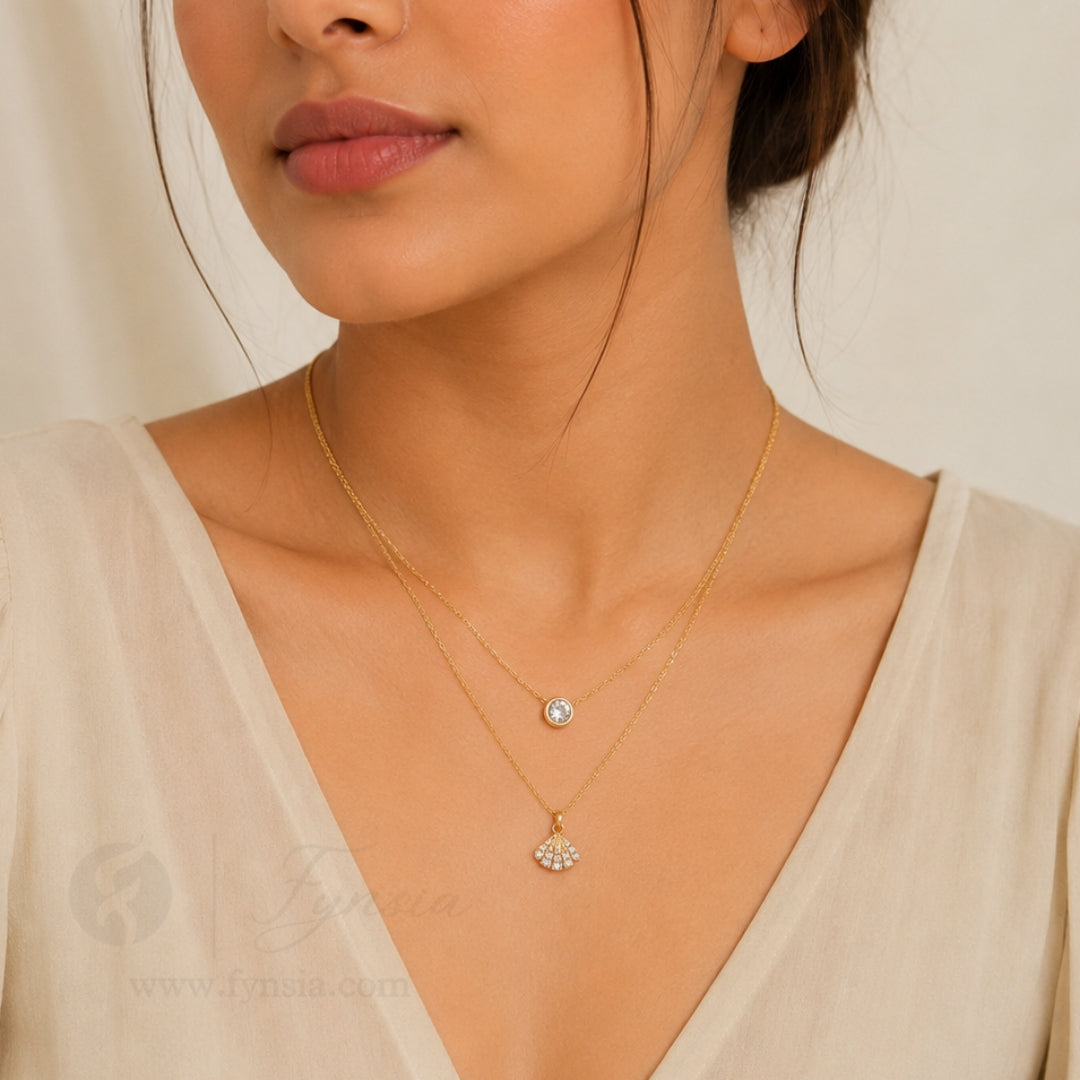 Oyester Dual Layered Neckchain – 18K Gold Tone Stainless Steel | Fynsia