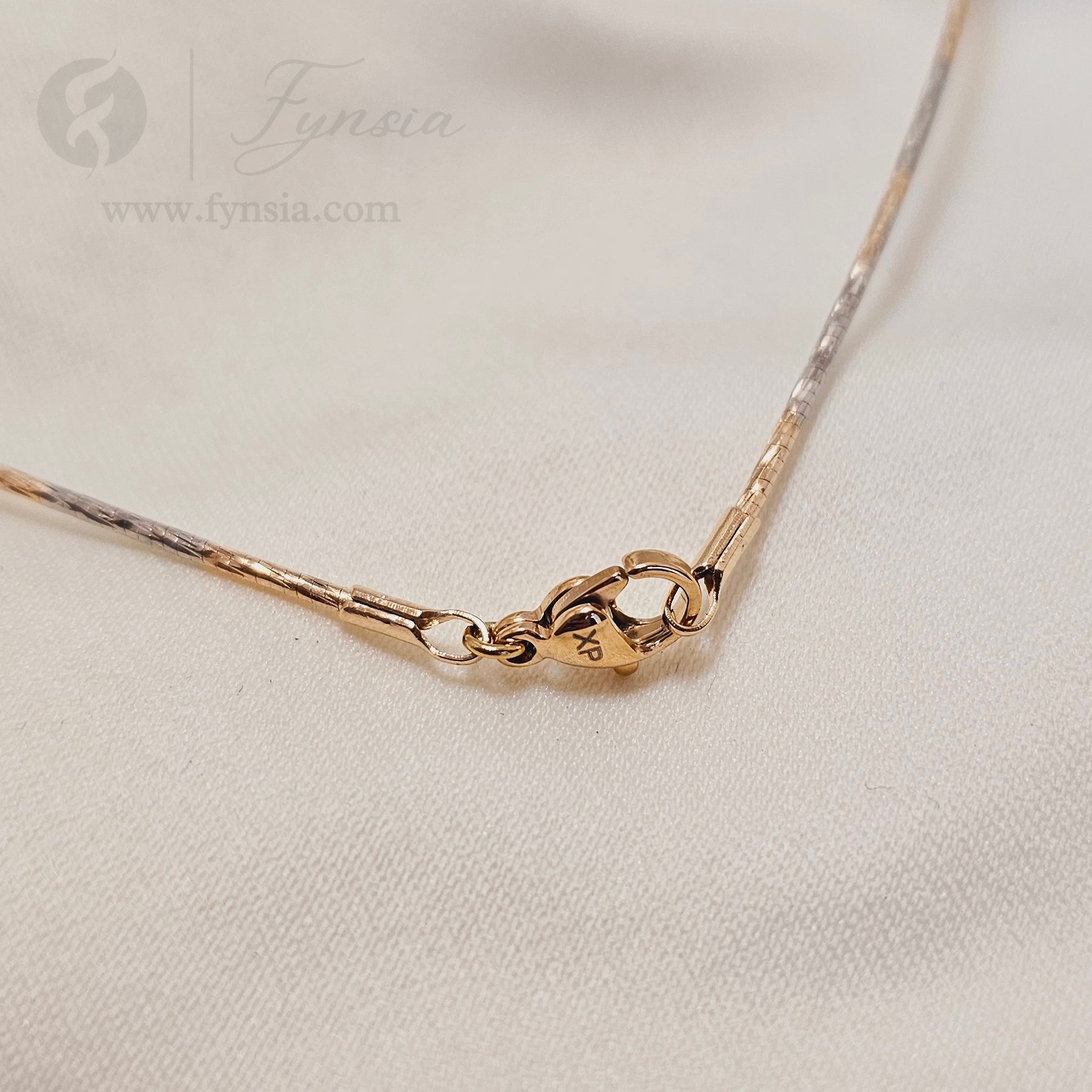 Xuping Diamond Cut Snake Neckchain – Demi-Fine Jewelry | Fynsia
