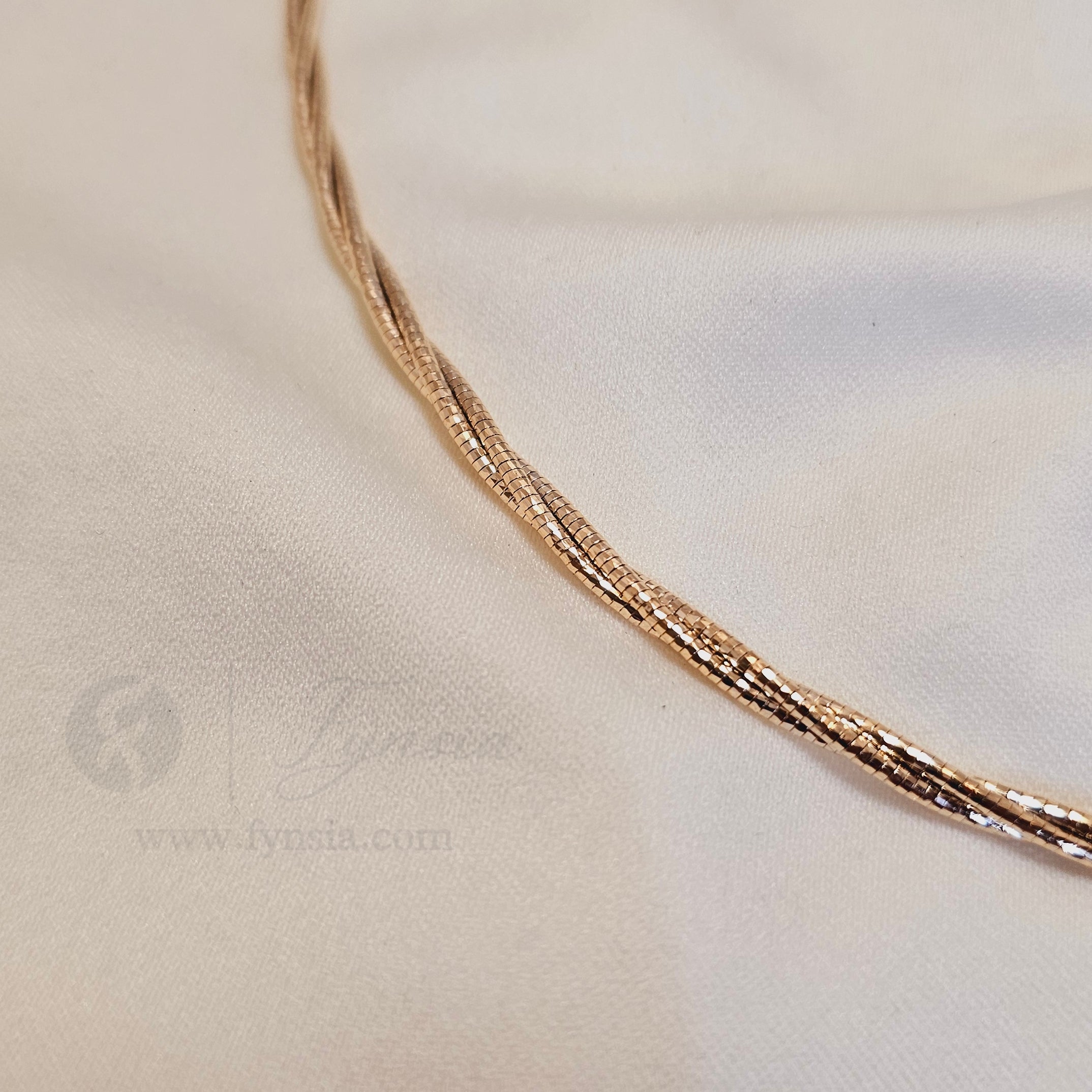 Xuping 2-Layer Twisted Rosegold Neckchain - Demi-Fine Jewelry - | Fynsia