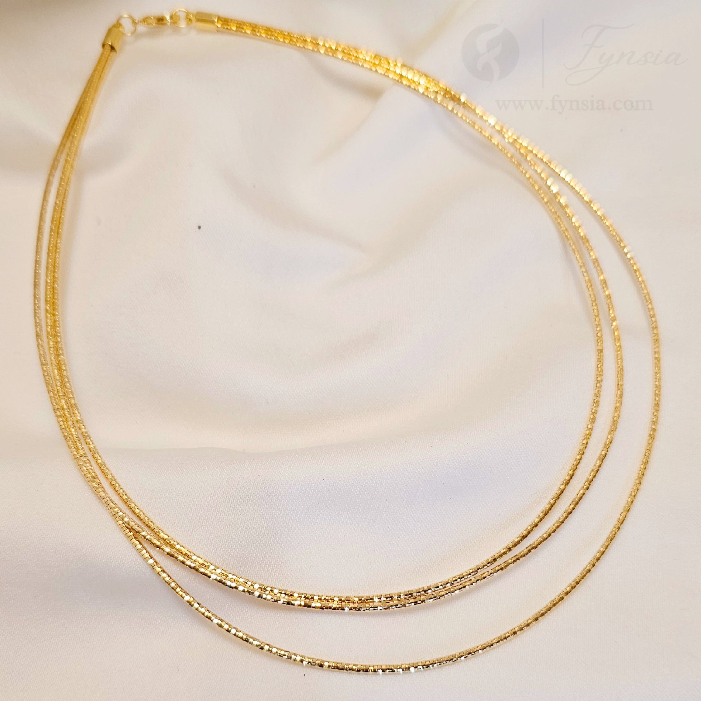 Xuping 3-Layer Herringbone Gold Tone Neckchain – Demi-Fine Jewelry | Fynsia -