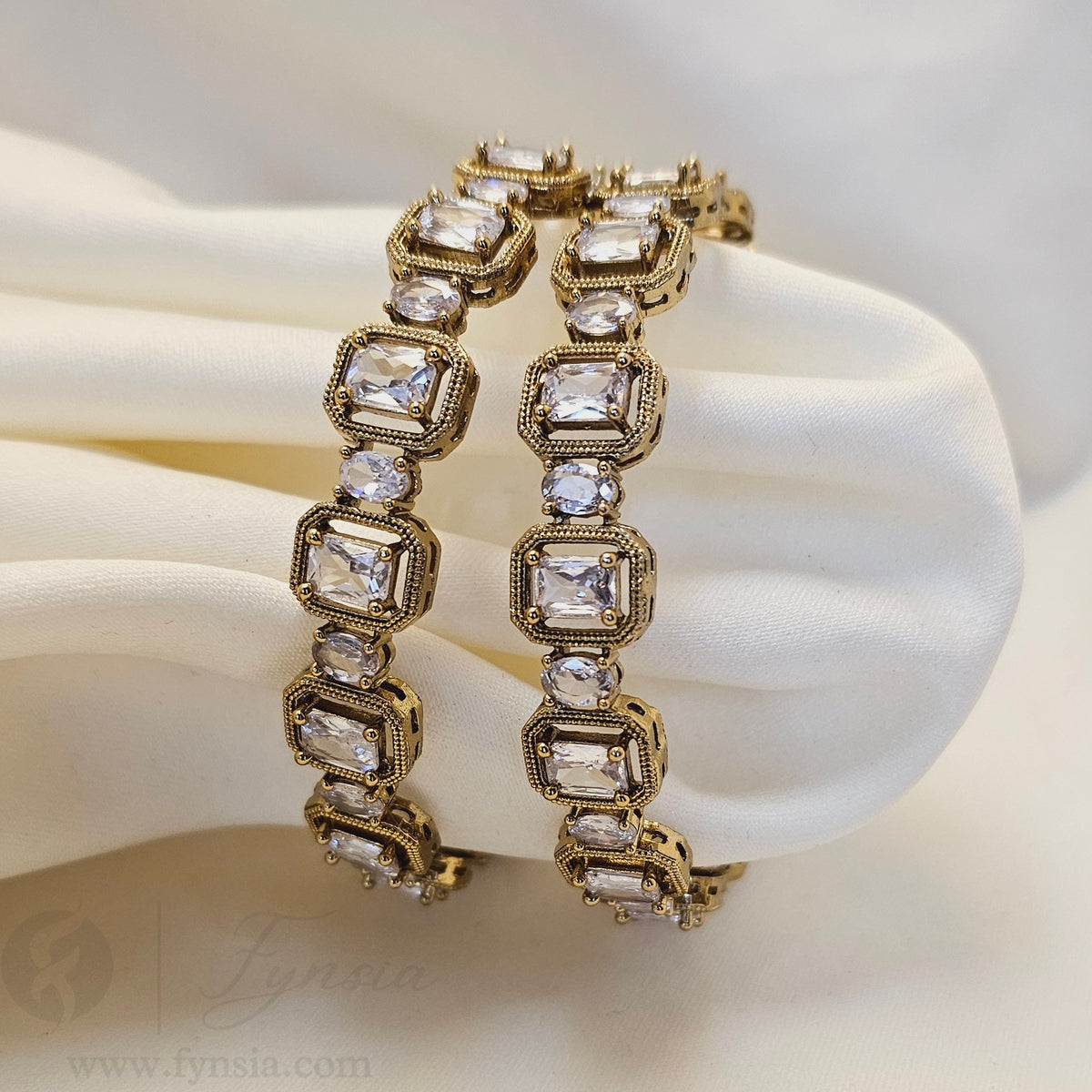 Premium White Antique Tone 2pc Bangles | Daily Wear bangles | Fynsia