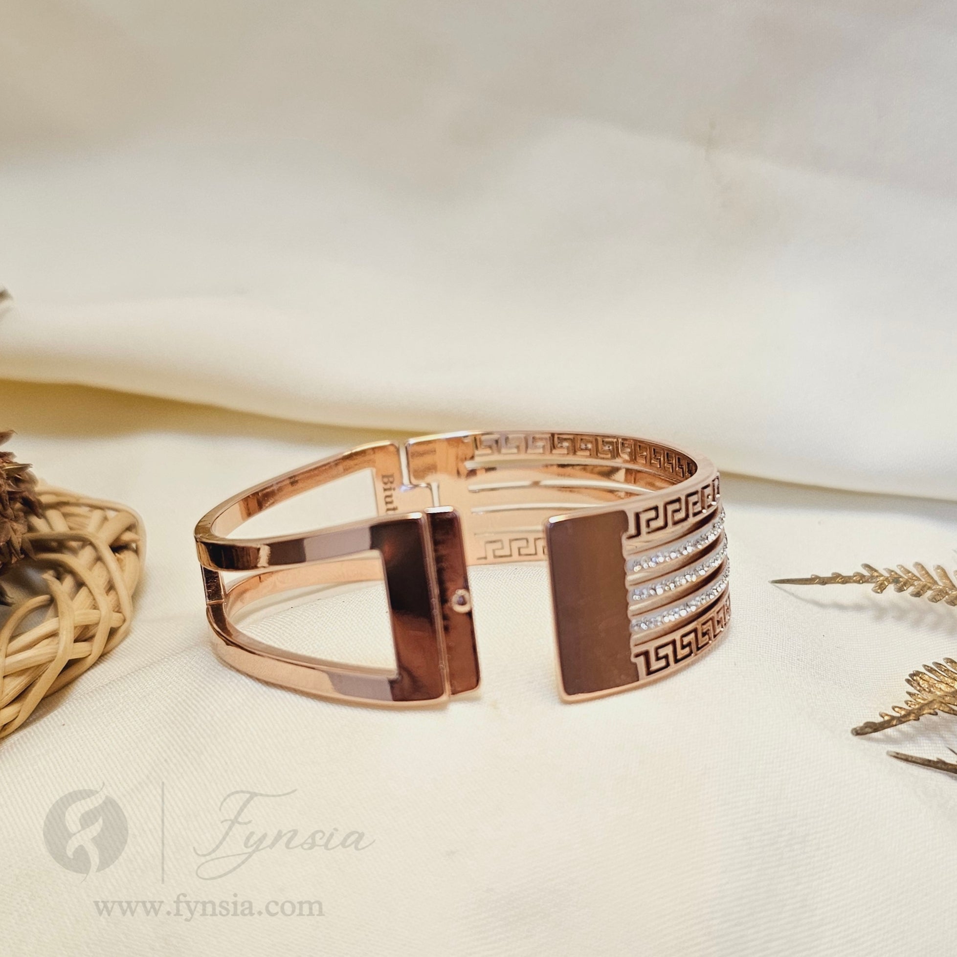 Sorelle Anti Tarnish Kada – Stainless Steel Bracelet | Fynsia