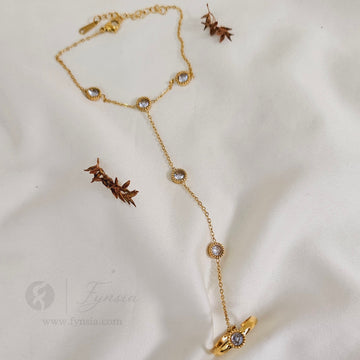Sapphire Golden Handcuff - Anti-Tarnish | Fynsia