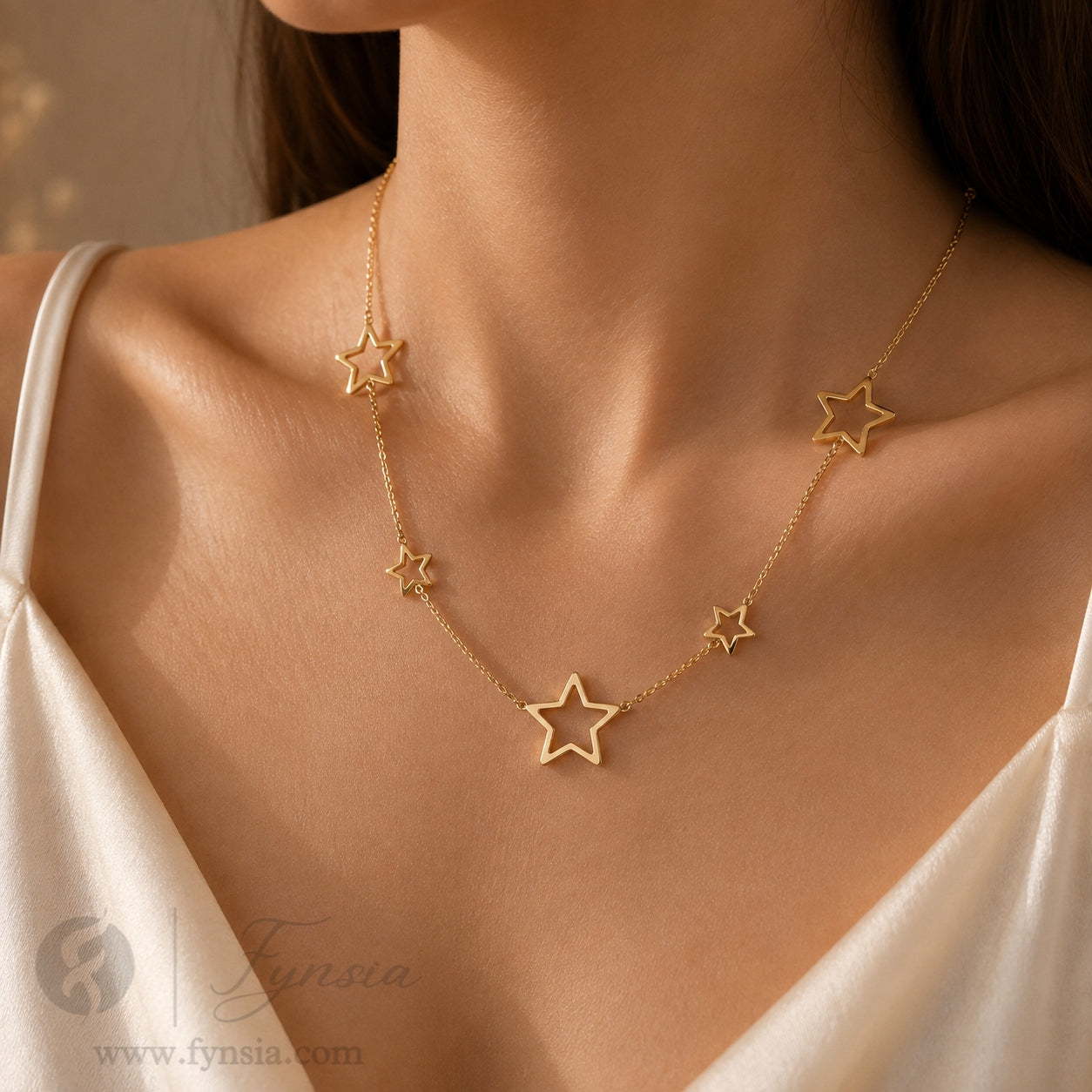 Shawn Neckchain – 18K Gold Tone Stainless Steel | Fynsia