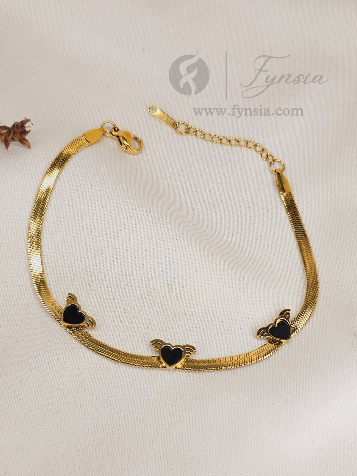 Hala Golden Stainless Steel Adjustable Bracelet - Anti Tarnish | Fynsia