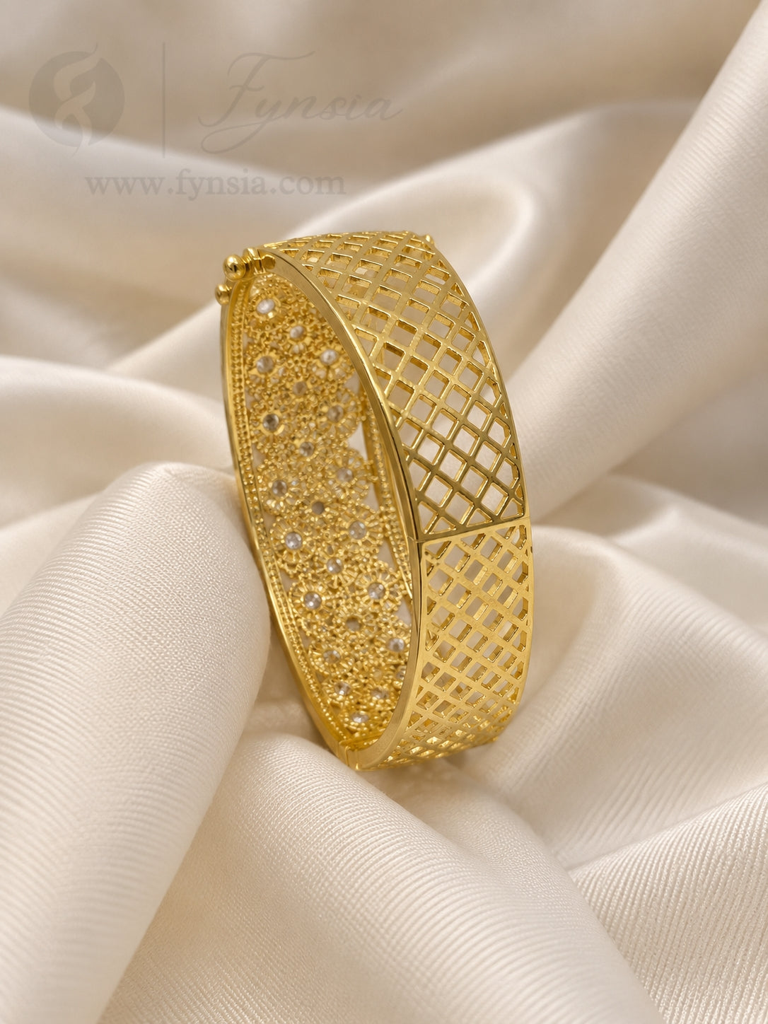 Navira Diamond Kada – Gold Finish Bracelet | Fynsia