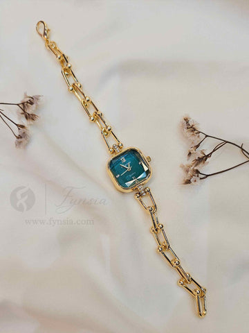 Gauri Golden Green Square Dial Chain Belt Women's Watch | Fynsia