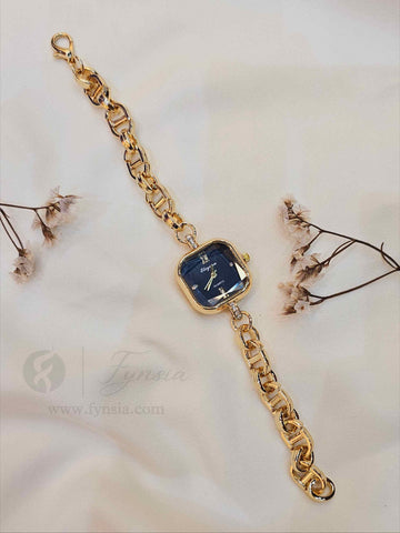 Zuby Golden Black Dial Chain Belt Women's Watch | Fynsia